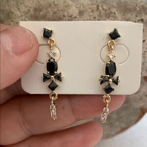 Elegant Black and Gold Dangle Earrings